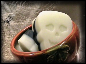 Creamy double layered Skully Soap - Halloween Decor